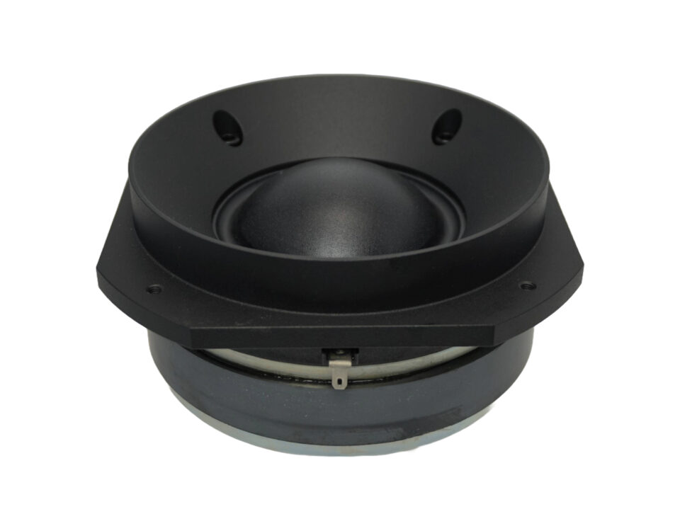 3" midrange dome for studio monitoring. soft dome short, front-mounted horn, it delivers exceptionally smooth frequency response and the controlled dispersion required for precise imaging in critical listening environments.